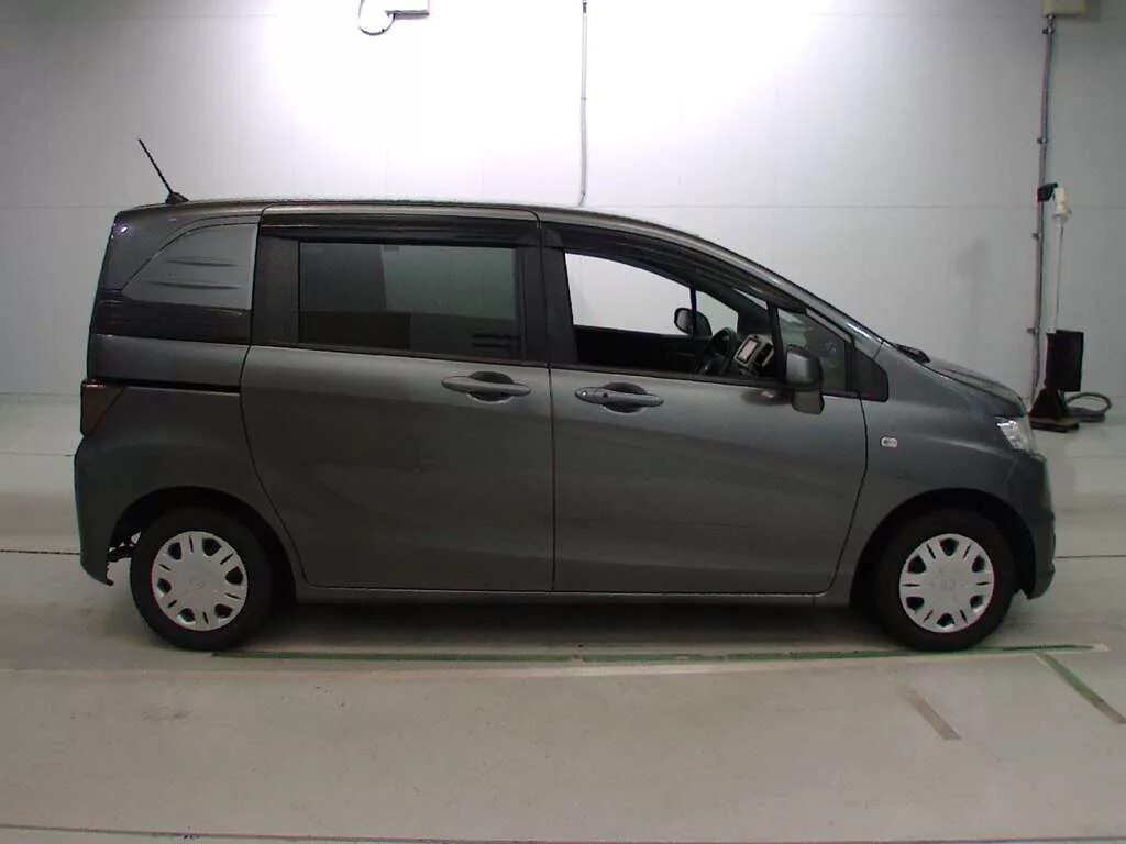 Honda freed Spike gb3. Honda freed Spike 2012. Honda freed Spike 2011. Honda freed gb3.