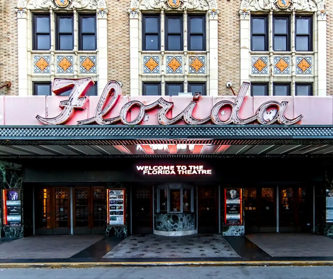 Theaters отзывы. Florida Theater. Театр во Флориде. Florida Theatre.