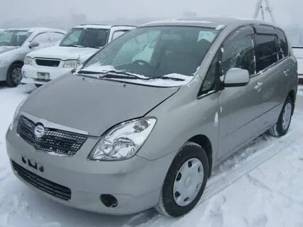 Королла спасио 2002