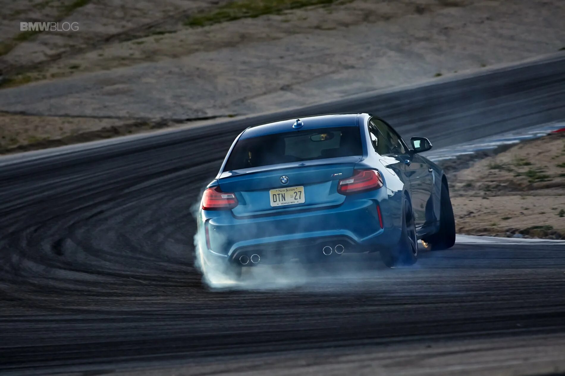 BMW m2 Drift. БМВ м5 дрифт. BMW m5 дрифт. BMW m2 2023 Drift. Дрифт на бмв м5 ф90