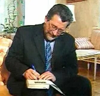 Юлием дубовым
