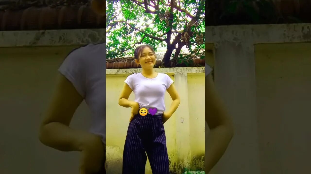 Twuko tik tok viral. Abg smp 2020. Goyang dosen viral. Goyang dosen viral. Tante live goyang hot.