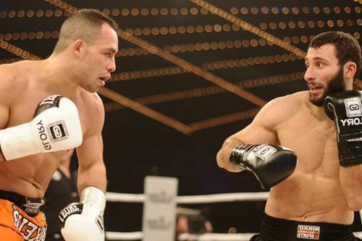 Glory 16. Glory 16. Кикбоксинг art. Кикбоксинг art. Glory 16.