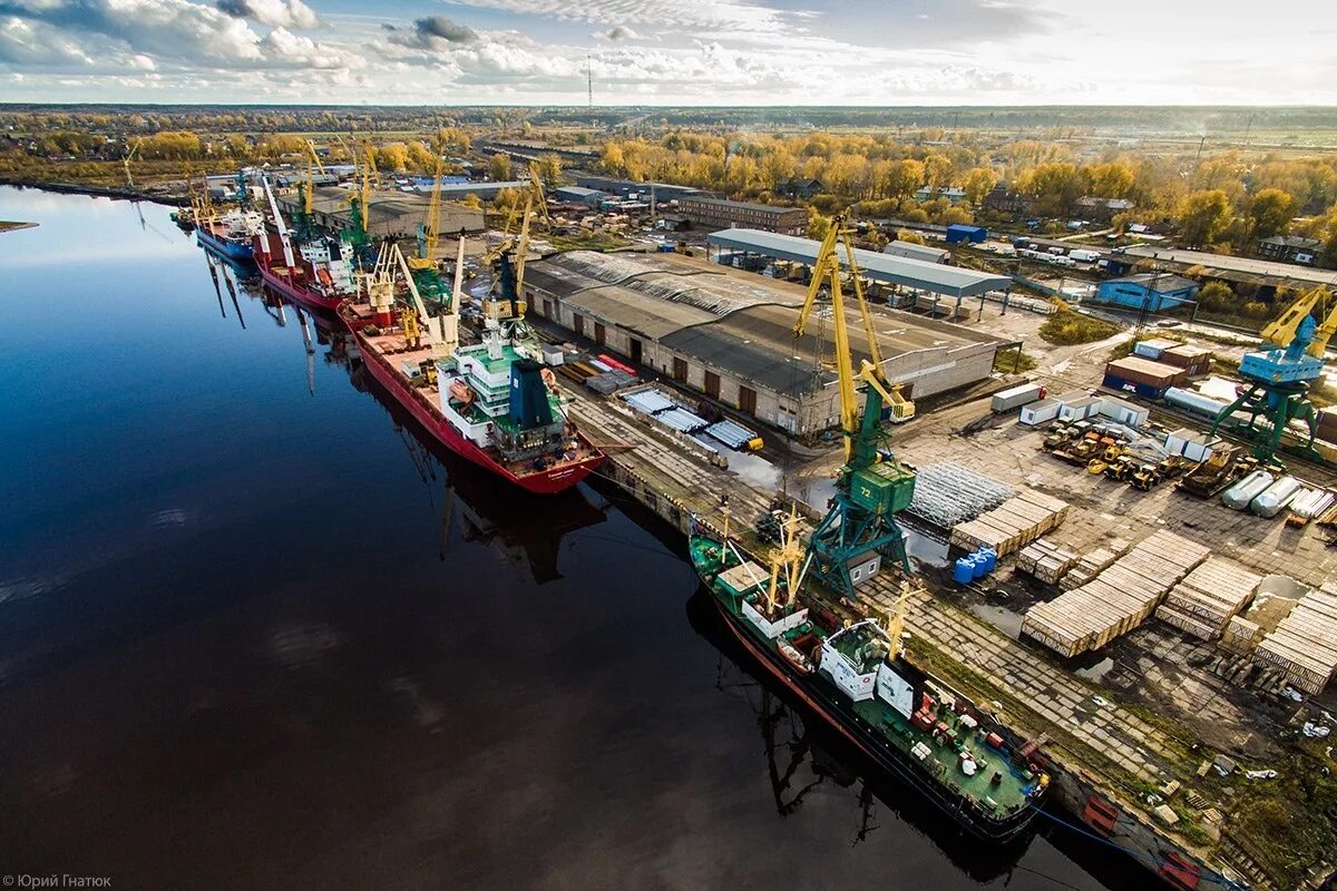 Порт Бакарица Архангельск. Порт Жаровиха Архангельск. Архангельск морской порт Бакарица. Архангельск торговый порт.