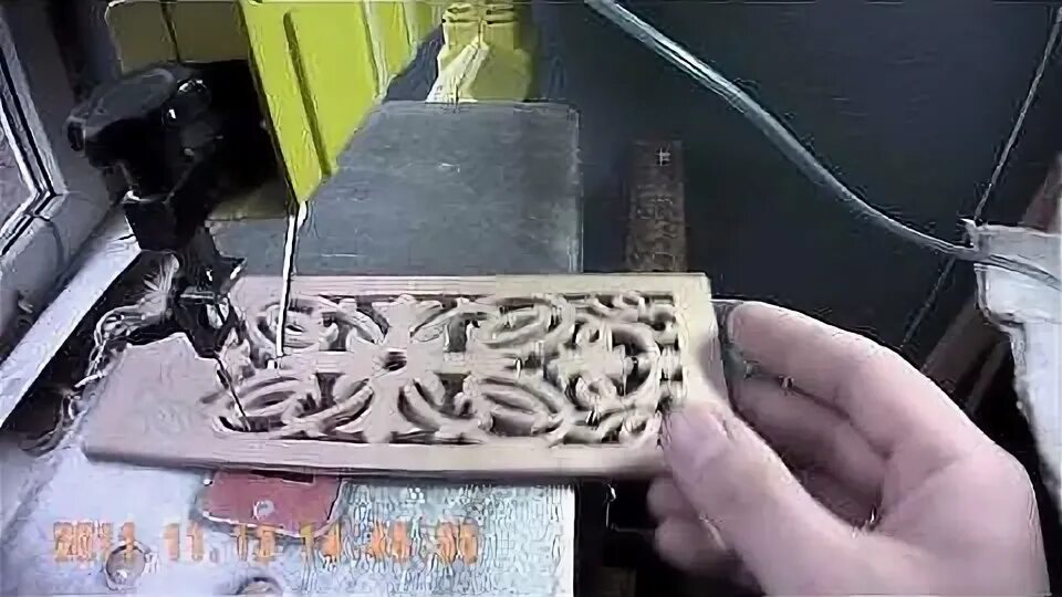 Изделия из ручного лобзика. Прорезная резьба по дереву для начинающих. Изделия лобзиком. Выпиливание лобзиком отверстий. Напыление лобзиком.