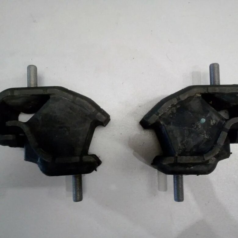 Подушка двигателя 3309-1001020. Подушка двигателя газель камминз 2. Подушка двигателя газель дв 405. Подушка двигателя газель 406. 3302-1001020 подушка двигателя газель бизнес евро-3 брт.