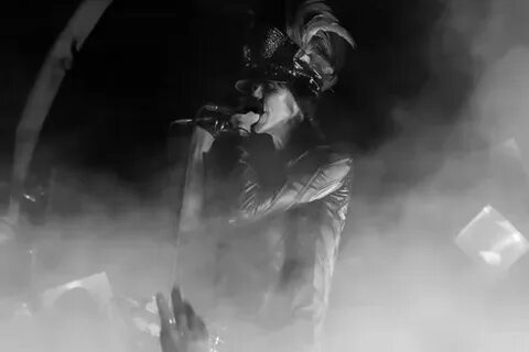 Песня iamx bernadette