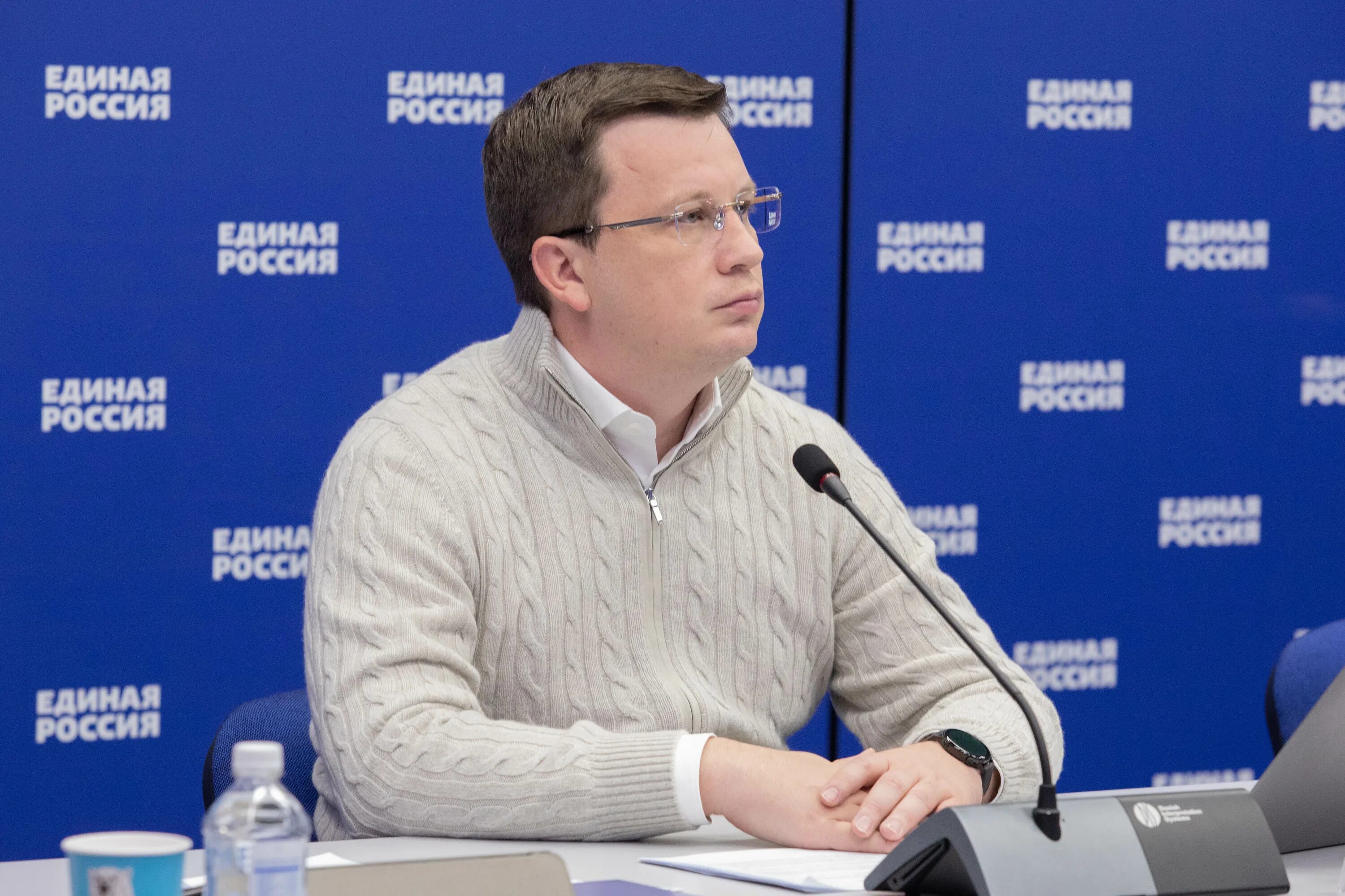 Единая Россия" запустила новый партийный проект "Цифровая Россия