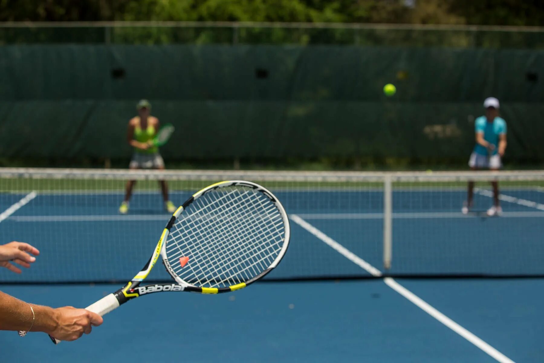 We play tennis when. Рут Ааронс теннис. Теннис Луизиана Перри. МАКЛЕНДОН теннис. Мицуро Коно теннис.