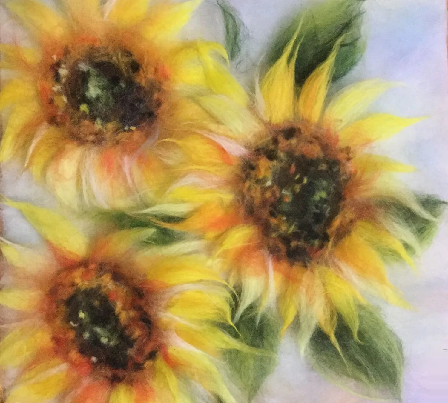 Поделка подсолнух. Подсолнух гофробумага. Картины из шерсти подсолнухи. Поделка подсолнух. Подсолнух мастер.