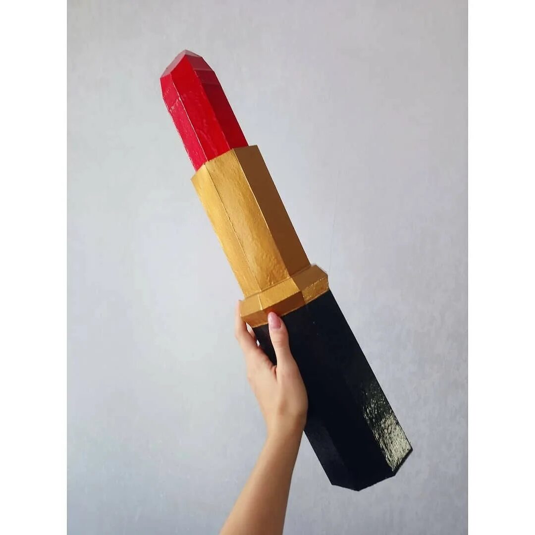 Бумажная косметика туториал как сделать. Помада из бумаги. Бумажная косметика помада. Нарисовать помаду. Помада из бумаги.