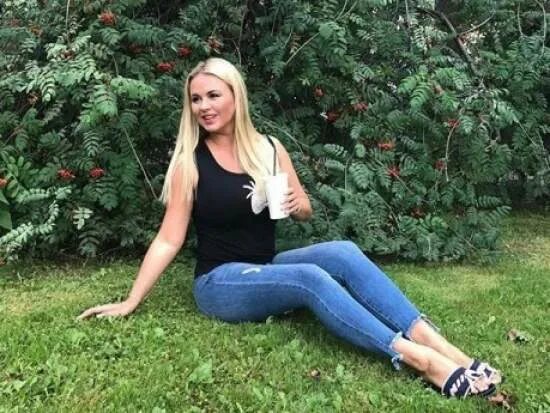 Семенович до и после похудения Анна Семенович шокировала поклонников стройной фигурой