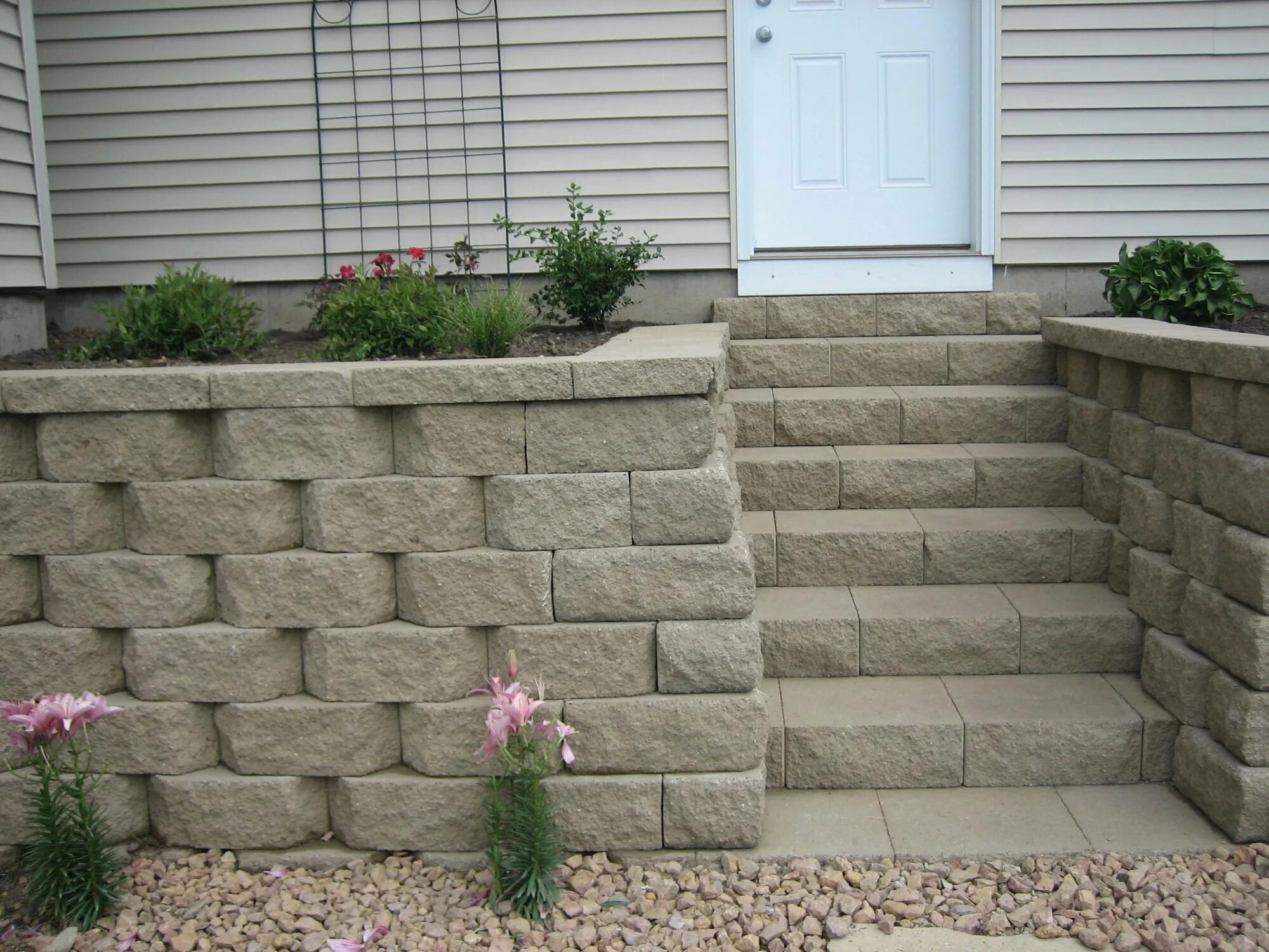 Block steps. Retaining block spe0653. retaining wall blocks. flagstone allegheny retaining wall block common. home depot retaining wall blocks.