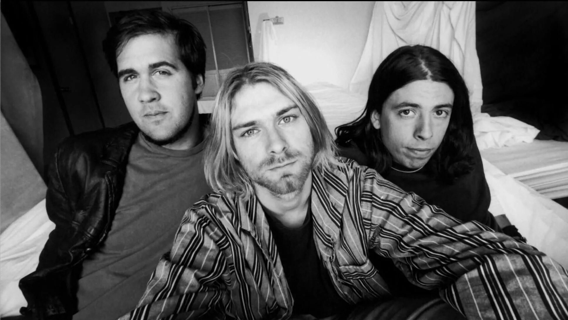 Love generation nirvana. Nirvana Band. Группа Нирвана Курт Кобейн. Nirvana 1995. Курт Кобейн с группой.