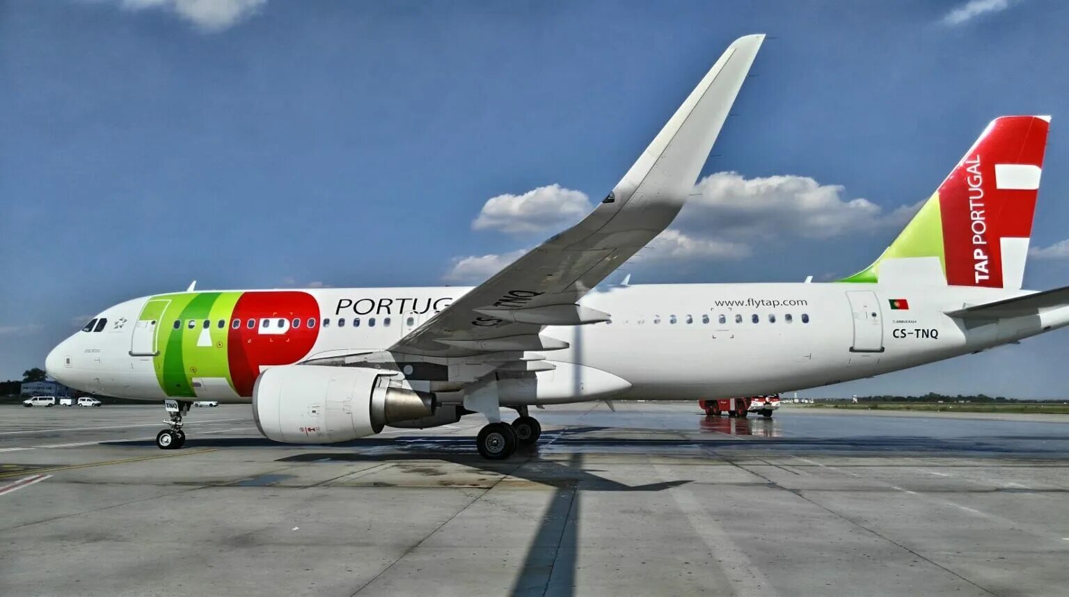 Тап португал. Air portugal. Tap airlines. Авиакомпании португалии. Tap airlines.