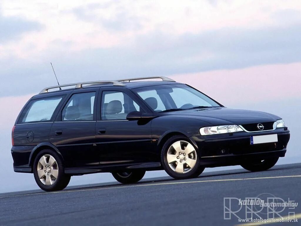 Opel Vectra 2000 универсал. Opel Vectra b 2001 универсал. Opel Vectra b 1998 универсал. Opel Vectra b универсал 2002. Опель вектра караван