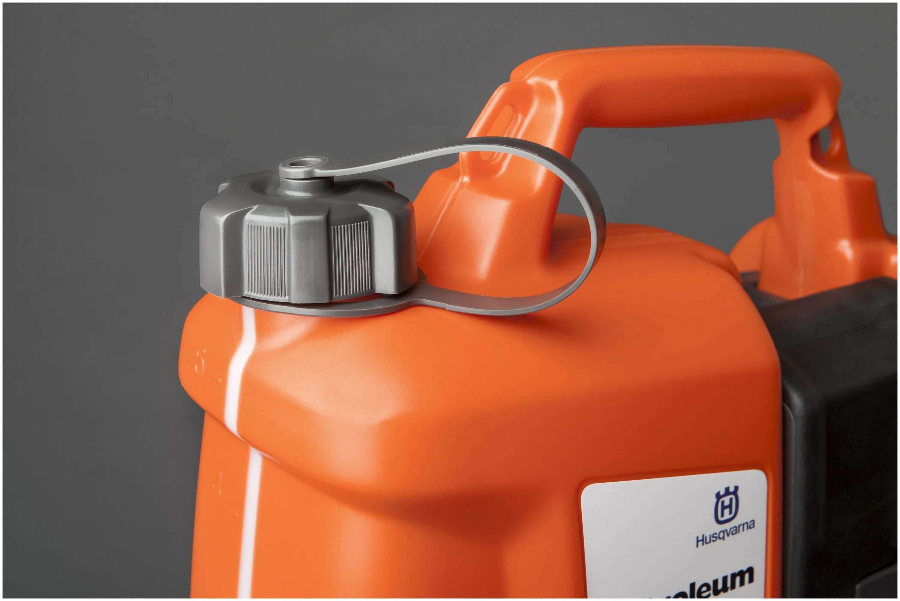 канистра комбинированная husqvarna. канистра комбинированная husqvarna 6л+2. канистра хускварна. 5л. канистра хускварна.