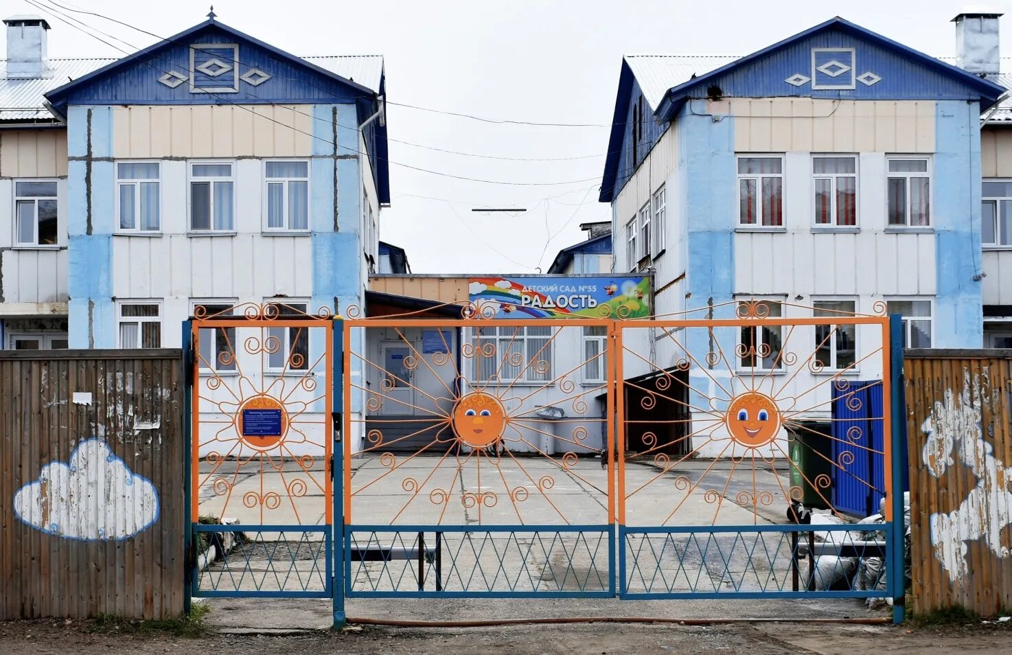 Новоенисейск красноярский край кладбище фото. Пожар новоенисейск улица комсомольская. Новоенисейск красноярский край. Новоенисейск красноярский край. Достопримечательности новоенисейска лесосибирск.