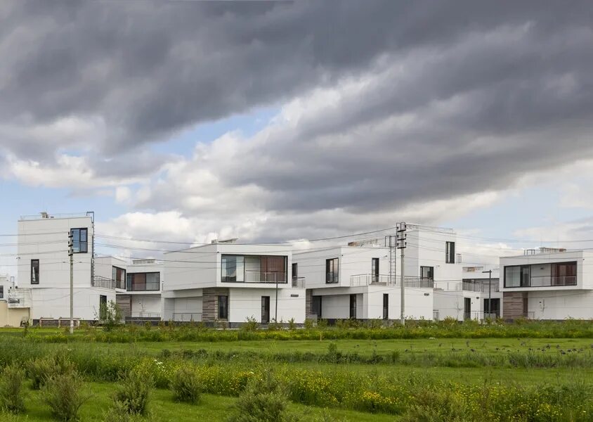 Таунхаусы квадро сколково. Технопарк». Жк квадро тюмень. Сколково жилые кварталы тетрис. Квартал квадро сколково.