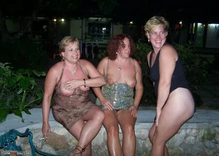 Mature amateur wife Freeda.
