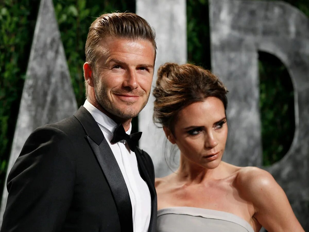 David Beckham and Victoria Beckham. Дэвид Бекхэм с женой. Что случилось с викторией бекхэм