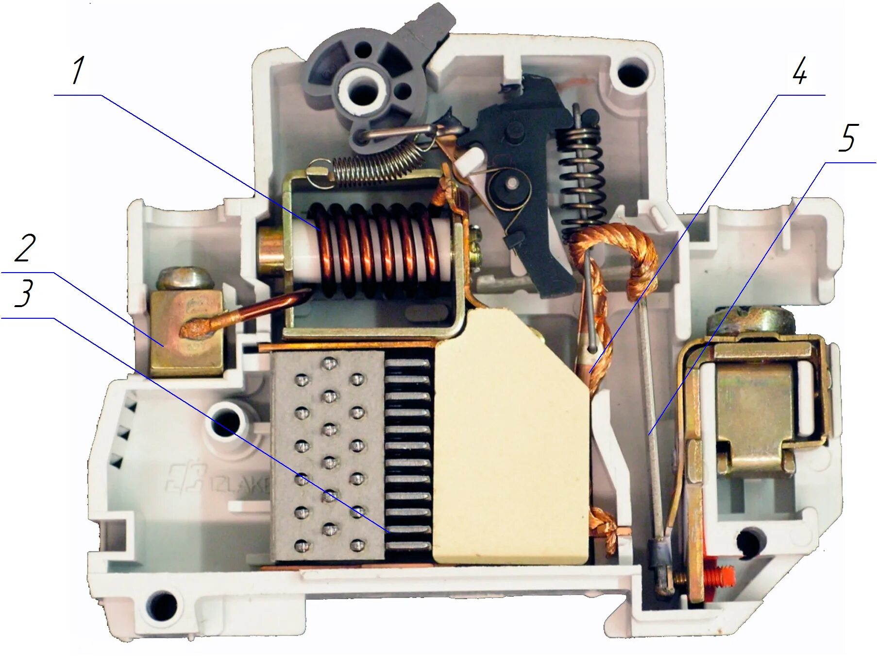 Применение автоматического выключателя. Соленоид для автоматического выключателя. Электромагнитный расцепитель автоматического выключателя IEK. Внутреннее устройство автоматического выключателя ABB. Устройство автоматического выключателя а3716б.