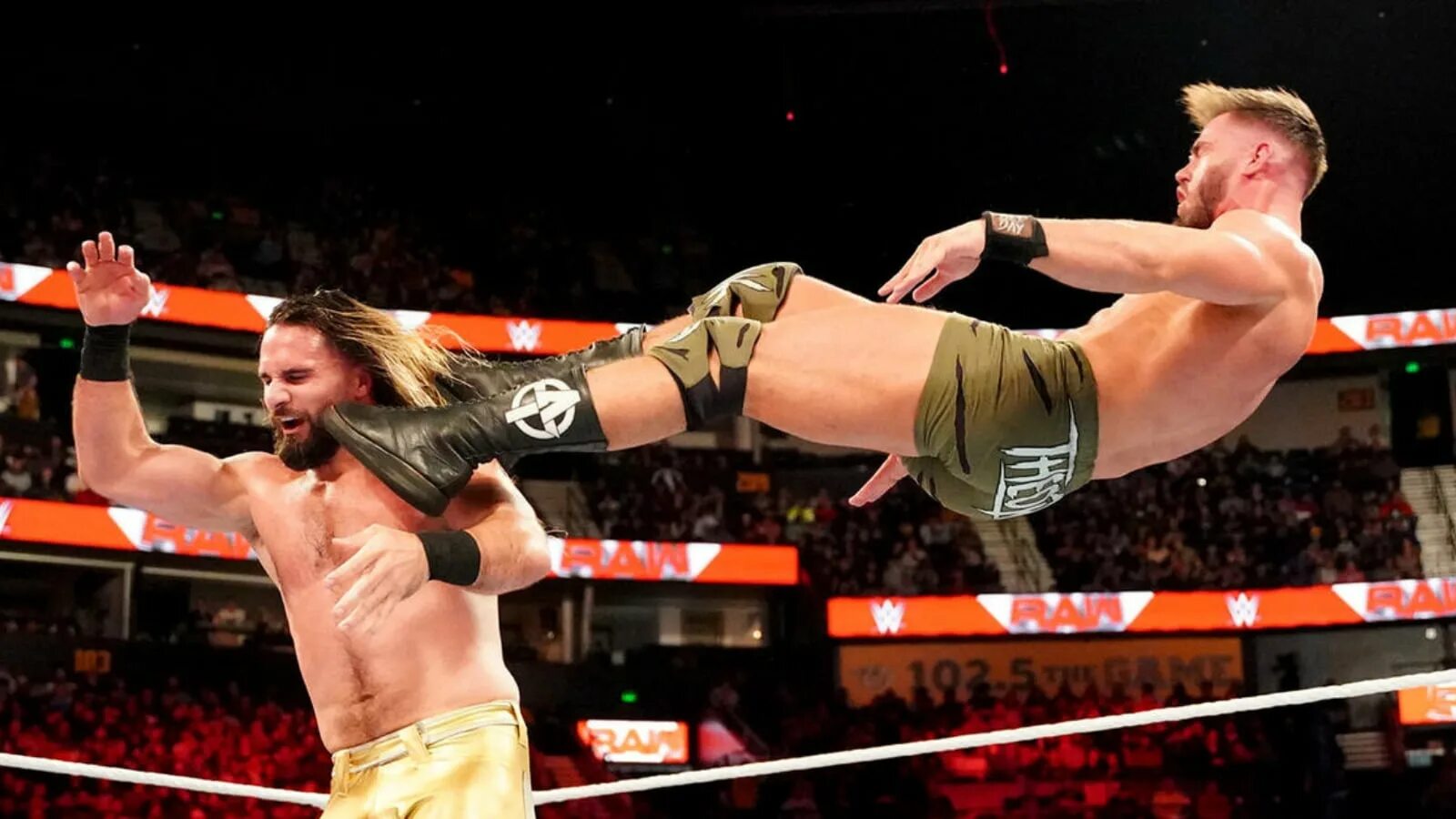 Wwe no way out 2019. Kevin owens pipebomb smackdown live. Урж тим. Реслинг выход. 3 title match.