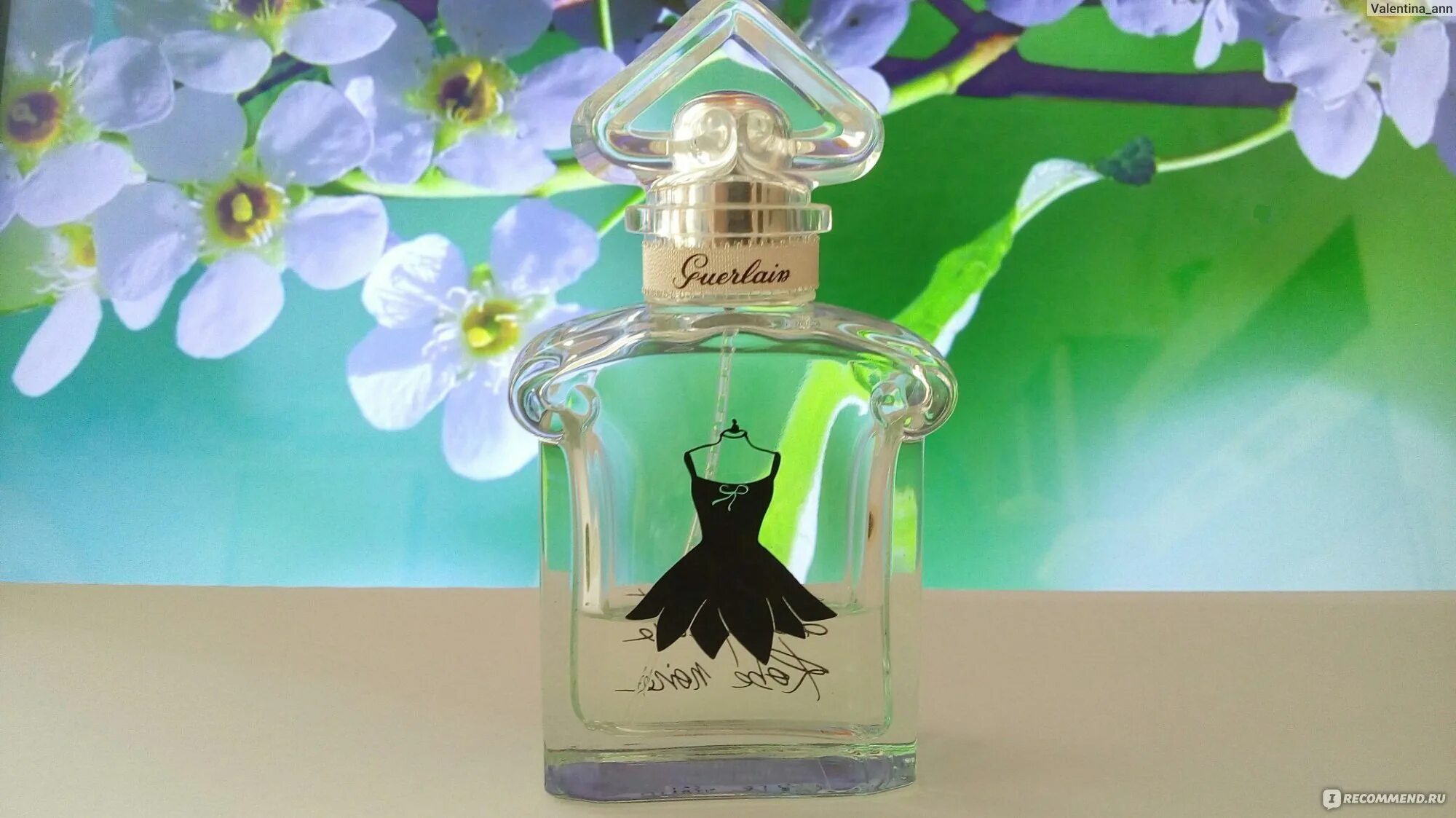 Герлен черное платье зеленый флакон. Герлен зеленое платье. Guerlain духи мини. Герлен зеленое платье. Герлен зеленое платье.