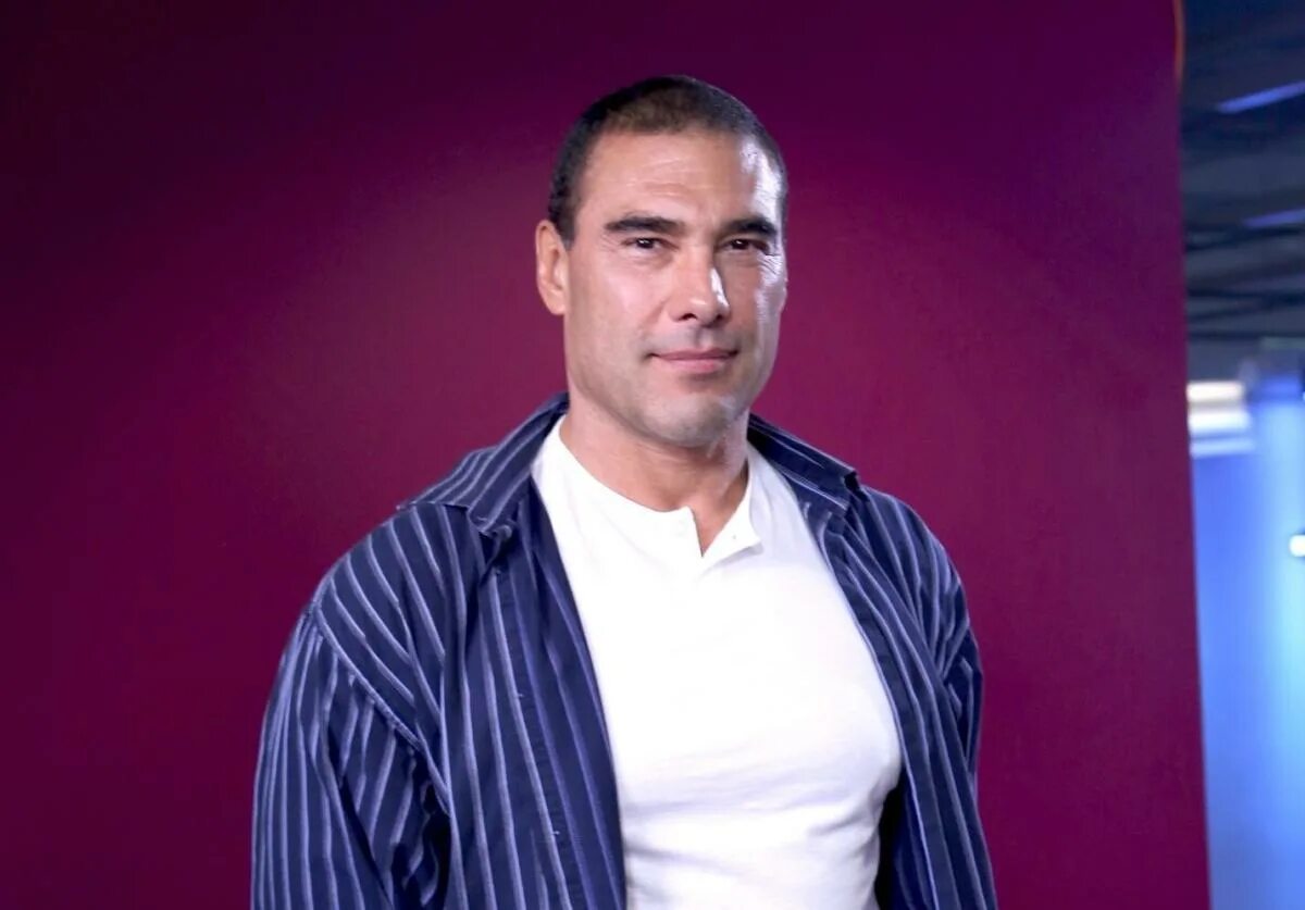 Эдуардо верастеги молодой. Эдуардо сантамарина руби. Eduardo fiorin. Эдуардо чибас. Эдуардо яньес.