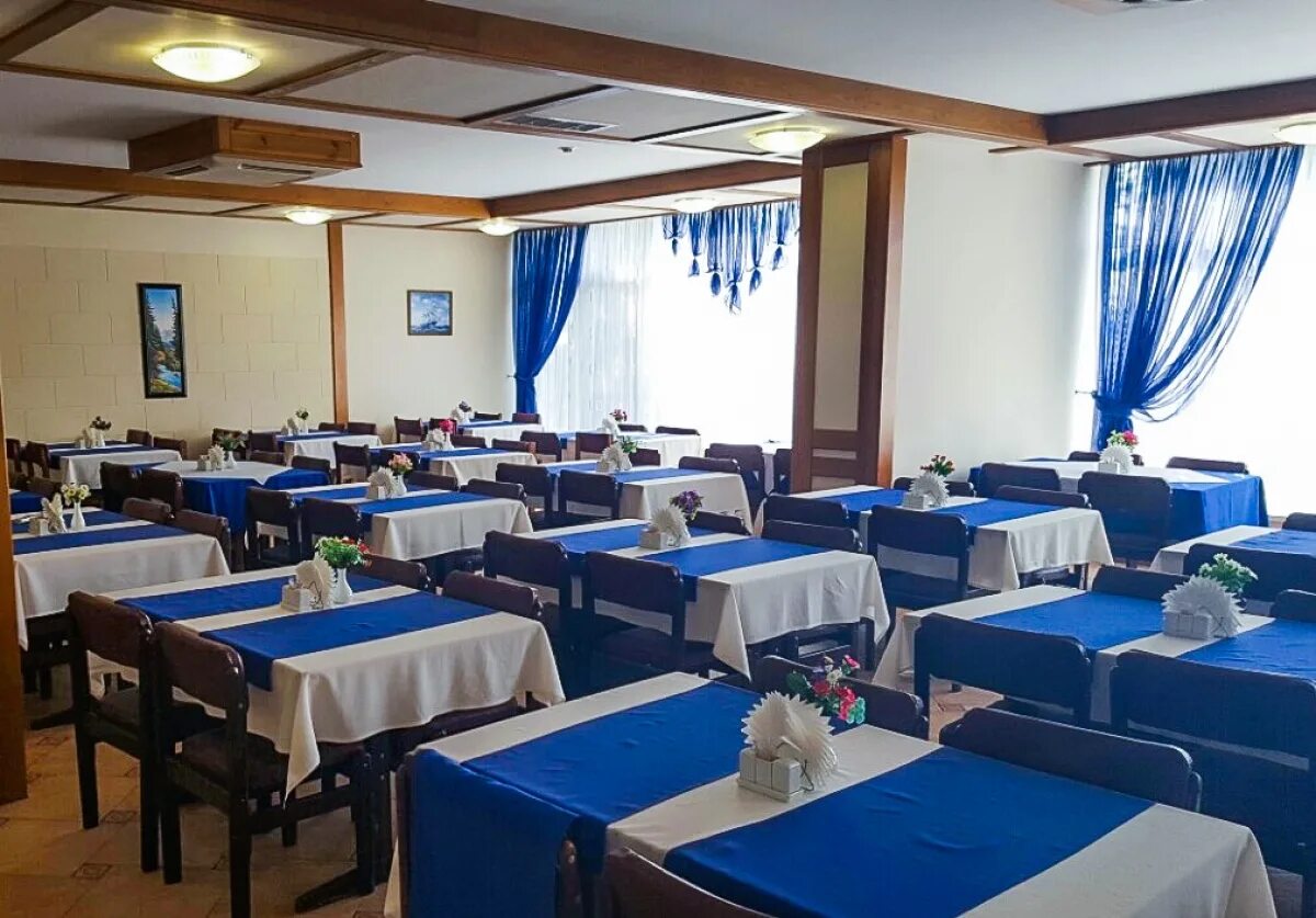 Пансионат золотые берег крым евпатория. Санаторий золотой берег евпатория номера. Где находится санаторий золотой берег. Крым золотой берег санаторий евпатория официальный сайт. Санаторий золотой берег корпус 3.