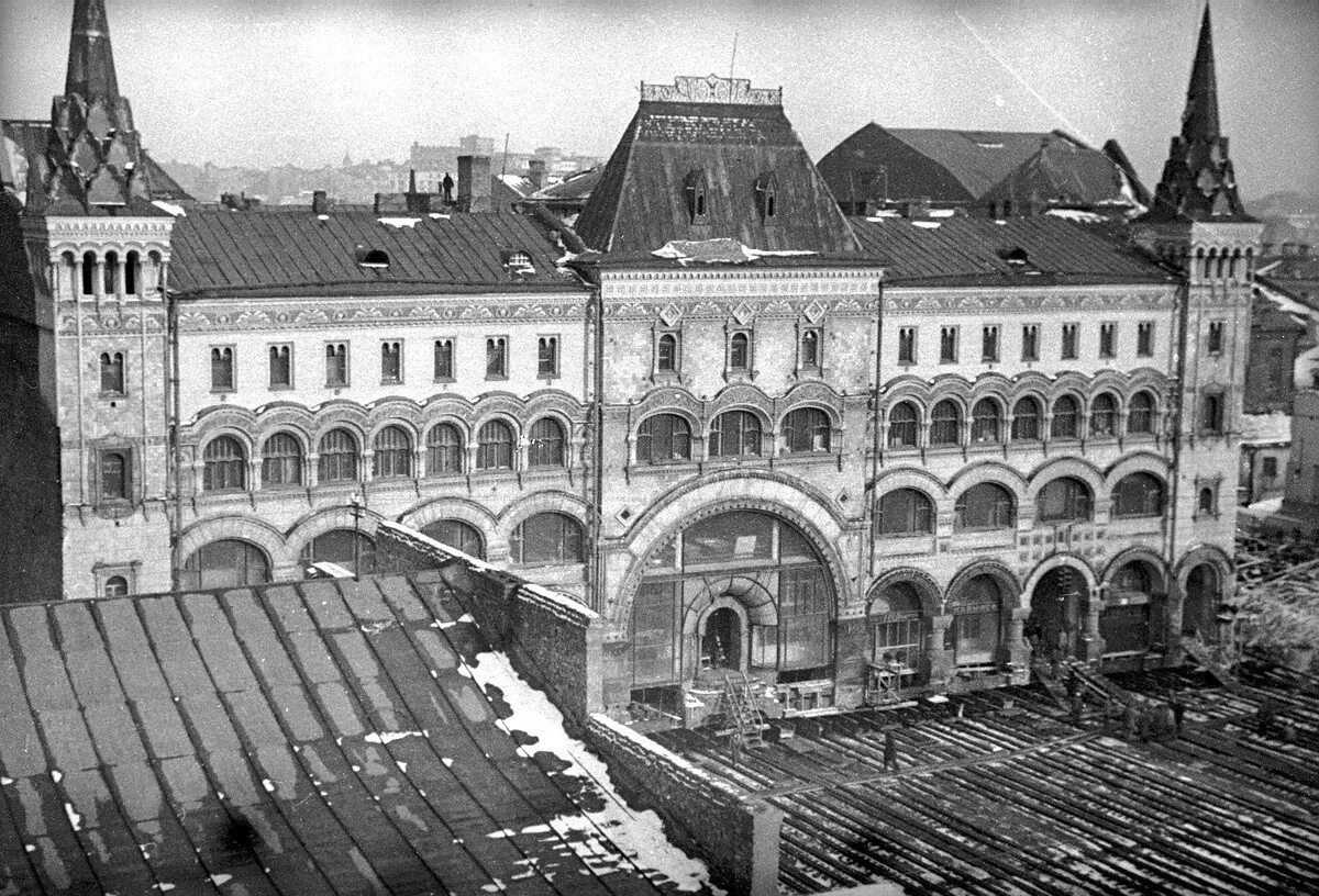 Архиерейское подворье тольятти. Церковь тихвинское подворье спб. Спб храм благовещения пресвятой богородицы на 5 советской. Советское подворье. Старо-афонское подворье в санкт-петербурге.