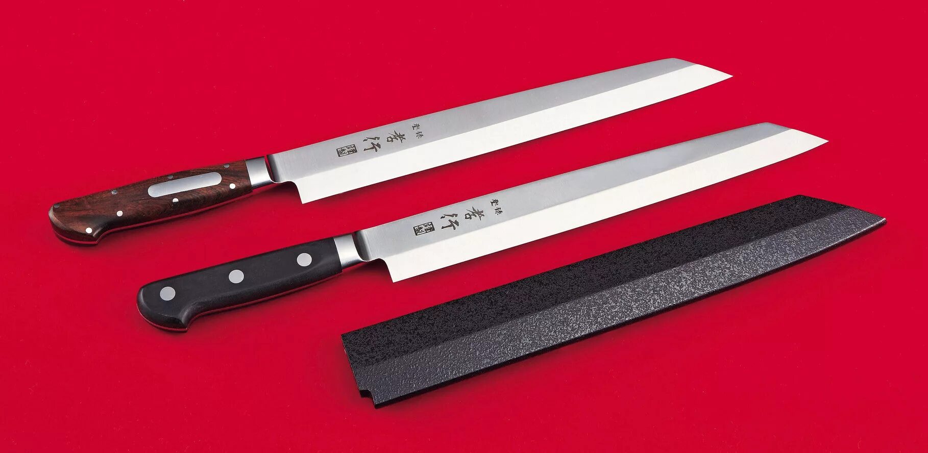 Seki japan knives. Японский поварской нож сантоку. Японские ножи для кухни. Шеф нож tojiro f-807. Ножи поварские касуми.