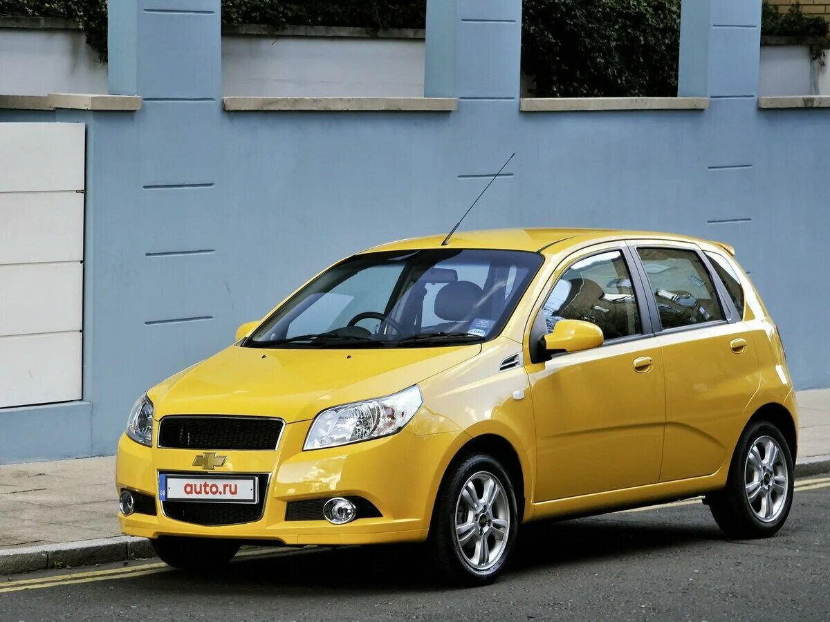 Шевроле чей производитель. Chevrolet Aveo. Chevrolet Aveo Hatchback 2008. Chevrolet Aveo 2008 хэтчбек. Chevrolet Aveo t250 хэтчбек 1.2.