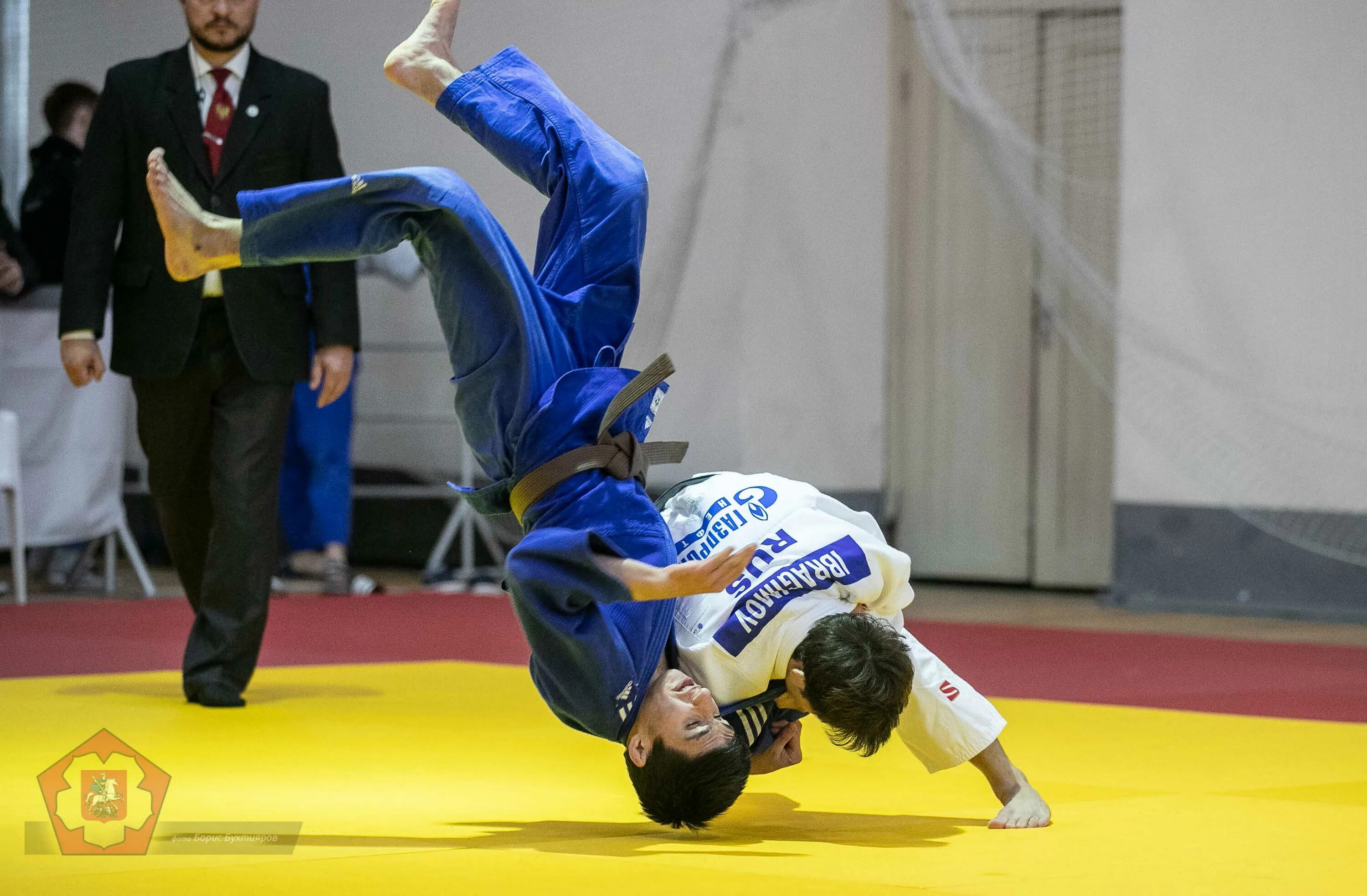 дзюдо галерее. первенство москвы по дзюдо 2002. абдуахат ачилов гимнастика. дзюдо в москва сити. костенко николай андреевич дзюдо череповец.