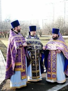 Храм иова московского