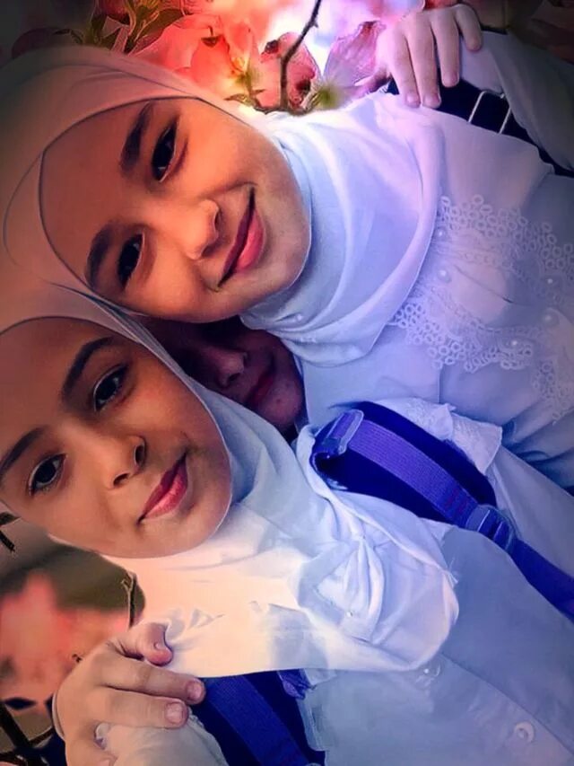 Раяна хьох яла ца лаьа. Раяна асламбекова сейчас. Нана на чеченском. Чеченская певица карина радуева. Хаз к1ег.