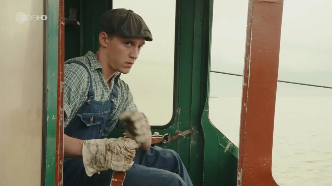 Пять минут молчание. Таня белова 5 минут тишины. 5 минут тишины дети. Пять минут молчание. Пять минут молчание.