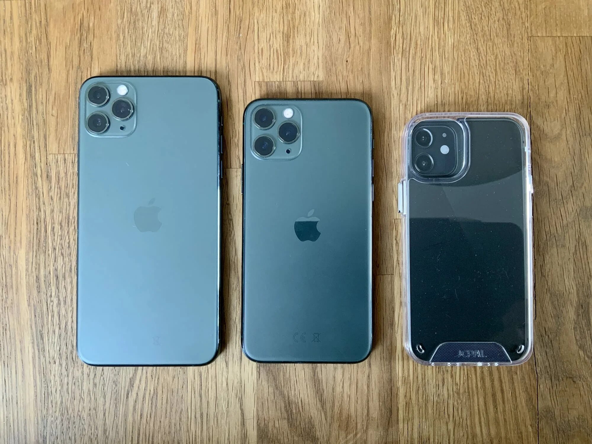 11 айфон мини мини мини сравнение. Iphone 12 Mini vs iphone 11. Iphone 11 Pro vs 12 Mini. Iphone 11 vs iphone 11mini. Iphone 11 Pro Mini.