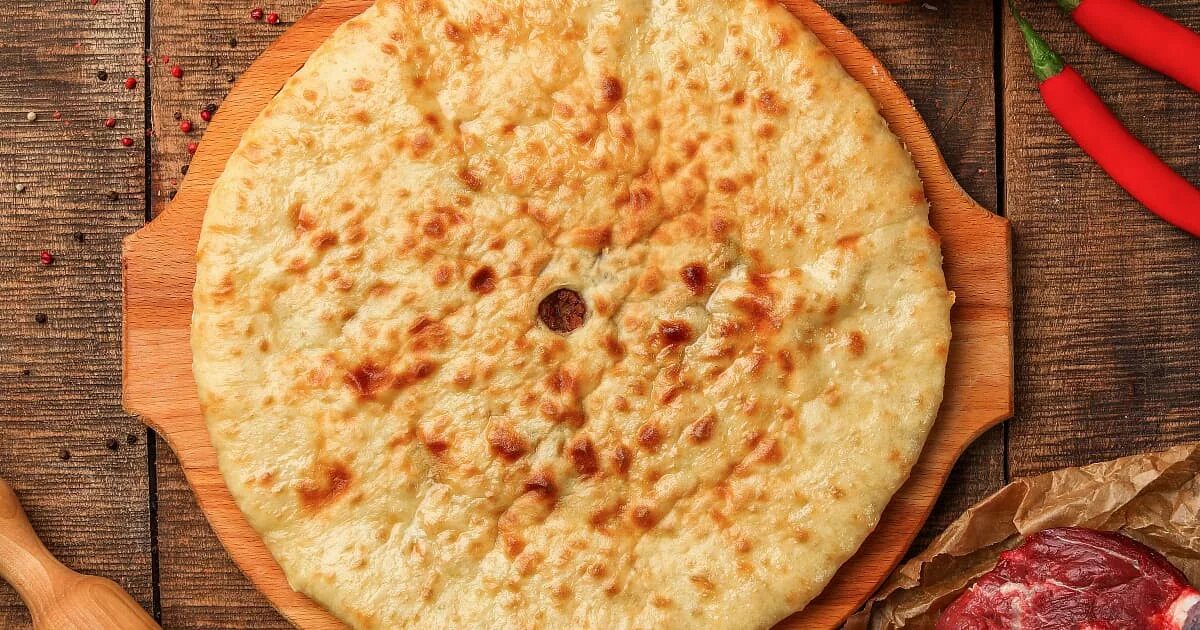 Осетинские пироги. Осетинский пирог с ботвой. Картофчин осетинский пирог. Осетинские пироги вершина. Осетинский фыдджин.