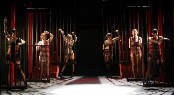 Тюремное танго из мюзикла. Тюремное танго из мюзикла. Мюзикл чикаго танго номер тюремное. Мюзикл чикаго тюремное танго. Мюзикл чикаго тюремное танго.