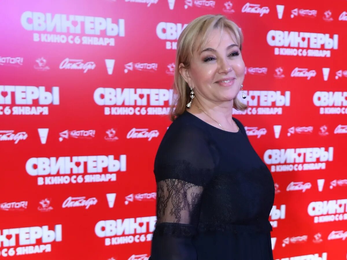 Смотрите - Арина Шарапова