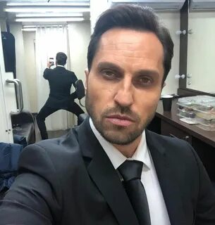 Boshqa birovning sutini yalash video