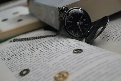 Слушать книгу часы