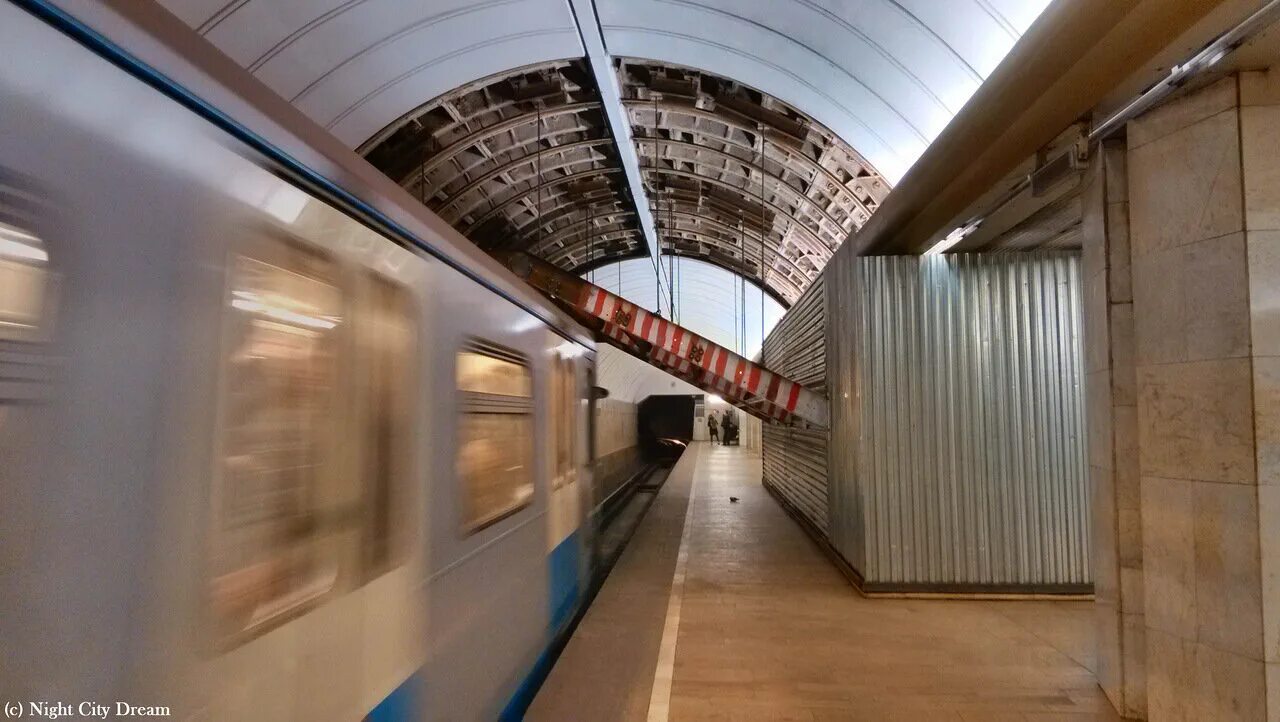 район метро электросила. московская площадь санкт-петербург. кв метро московская. санкт петербург площадь ленина московский район. станция петровско разумовская кросс платформа.