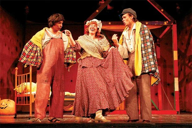 том сойер спектакль театр мастерская. том спектакли. архангельский театр приключения тома сойера. тюз аа брянцева. актерская сценка.