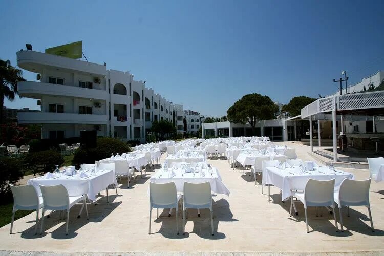 Kas турция. Club hotel barbarossa. Barbarossa hotel & villas отель клуб барбаросса лого. Барбаросса турция отель. Барбаросса турция отель.