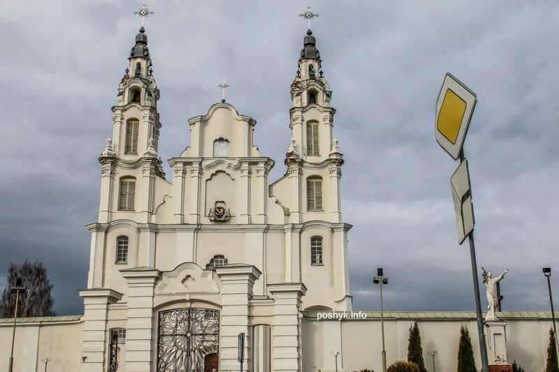 Костел францисканцев ошмяны. Белый костел. Белый костел. Белый костел. Креславский костёл.