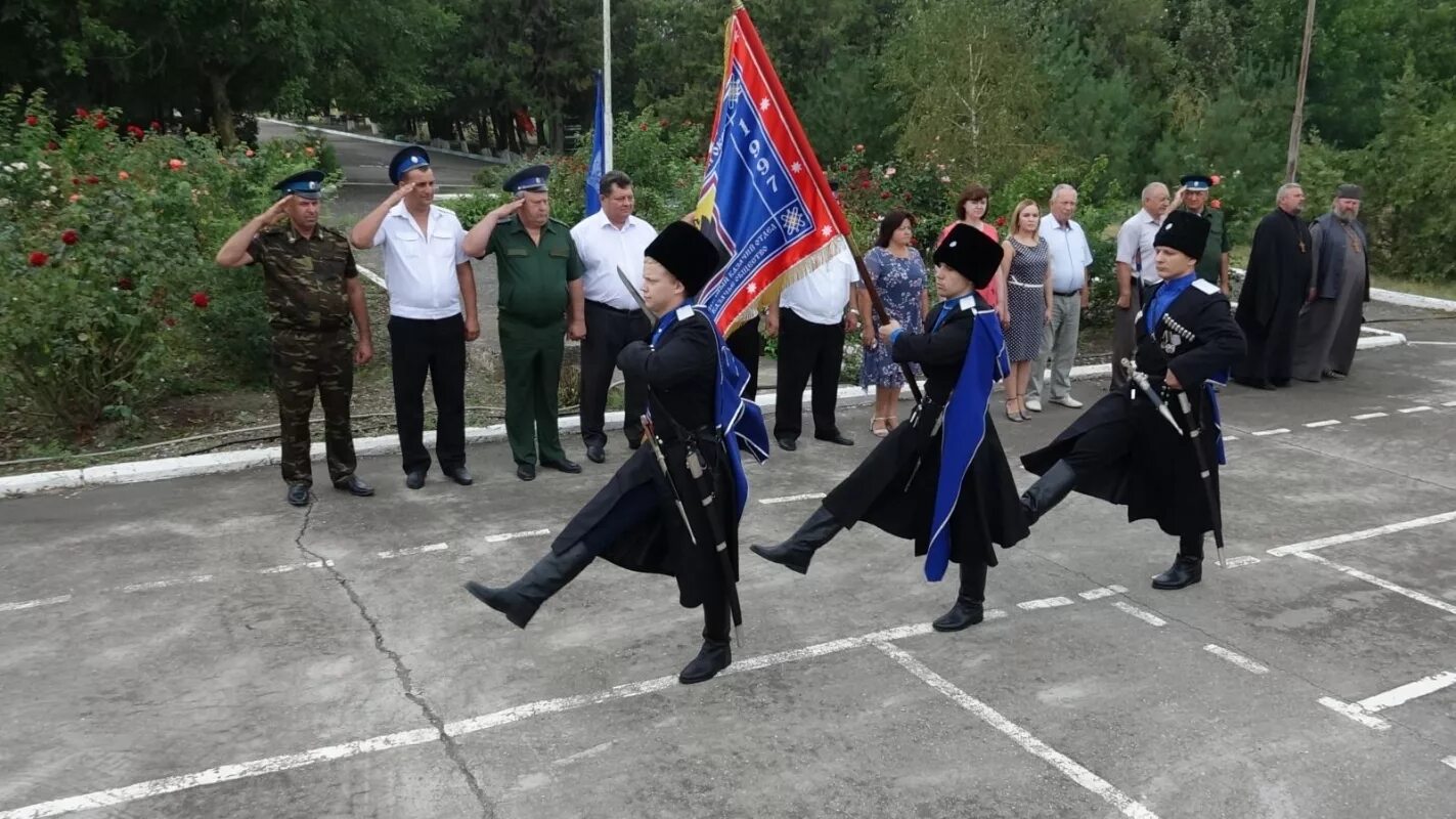 Погода в станице галюгаевской. Станица Галюгаевская Ставропольский край. Галюгаевские Терские казаки. Галюгаевское казачье общество Станичное. Терские казаки станица Галюгаевская.