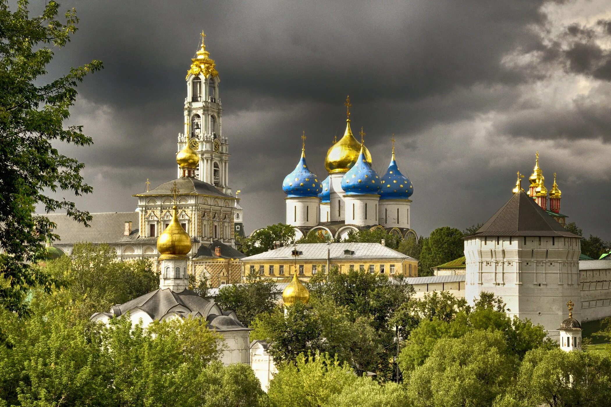 Главный монастырь россии золотого кольца