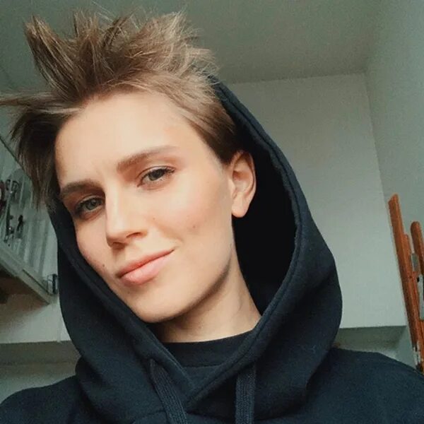 Пытаемся найти баланс": Дарья Мельникова рассказала о воспитании сыновей от Арту